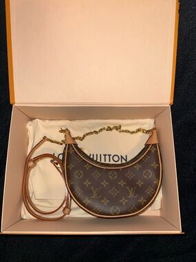 Louis Vuitton Loop